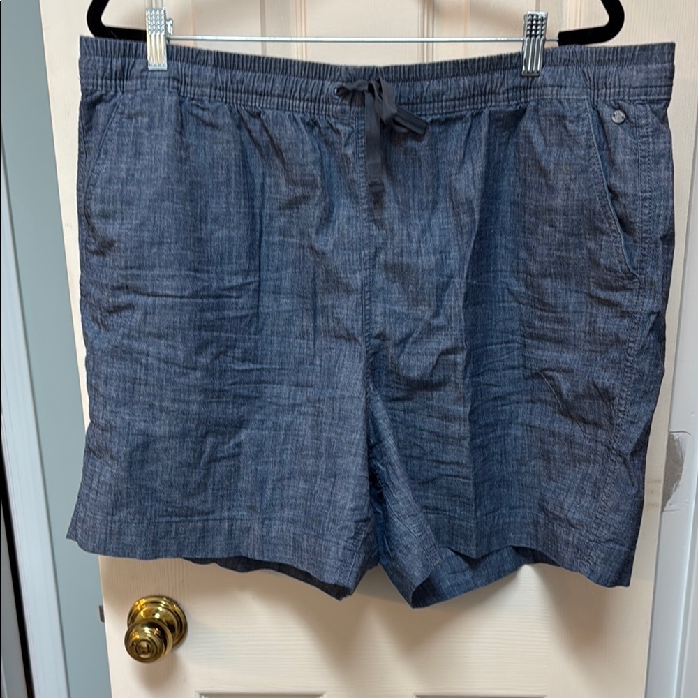 L.L. Bean Blue chambray Women's Shorts